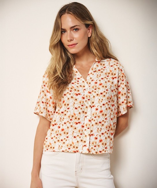 Blouse Esqualo à imprimé floral écru et orange, manches courtes, col V avec boutons, coupe fluide et légère