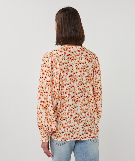 Blouse Esqualo à imprimé floral écru et orange, manches longues bouffantes, col V boutonné et coupe fluide