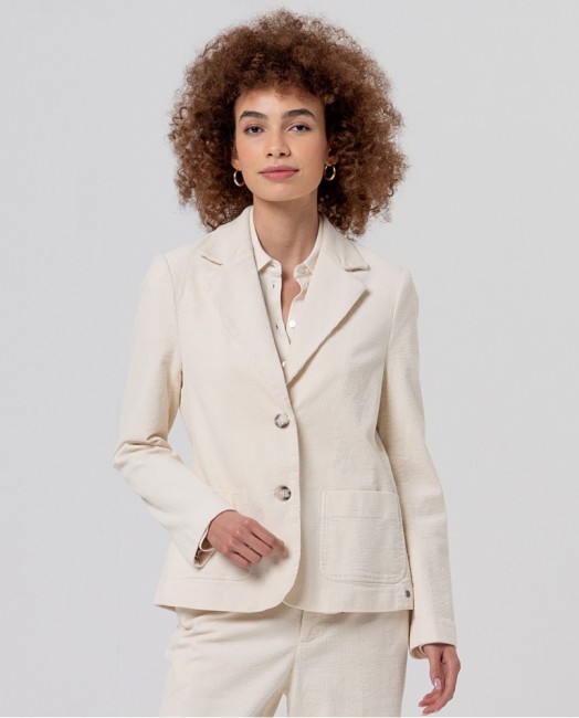 Veste blazer femme écrue en velours côtelé Surkana – Alizé La Rochelle