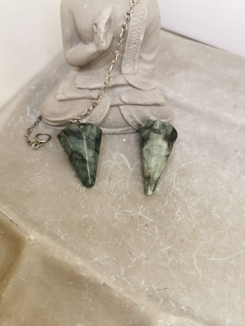 Pendule radiesthésie vert