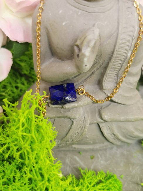bijou énergétique lapis lazuli