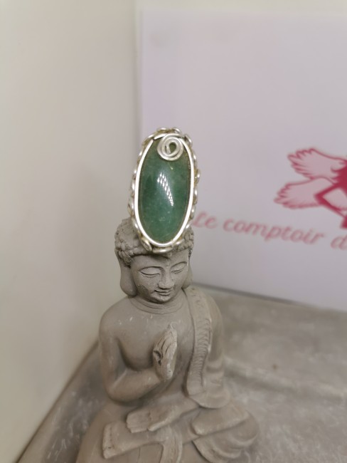 Bague en aventurine verte naturelle montée sur acier inoxydable argent, taille ajustable, pierre apaisante et porte-chance. Bague en Aventurine Verte Naturelle Ajustable
