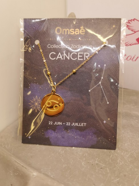 pendentif signe cancer doré
