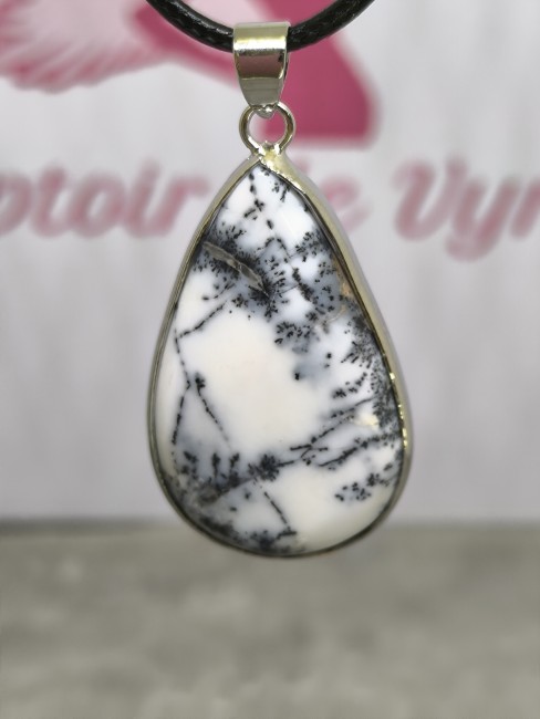 collier ésotérique agate dendritique goutte
