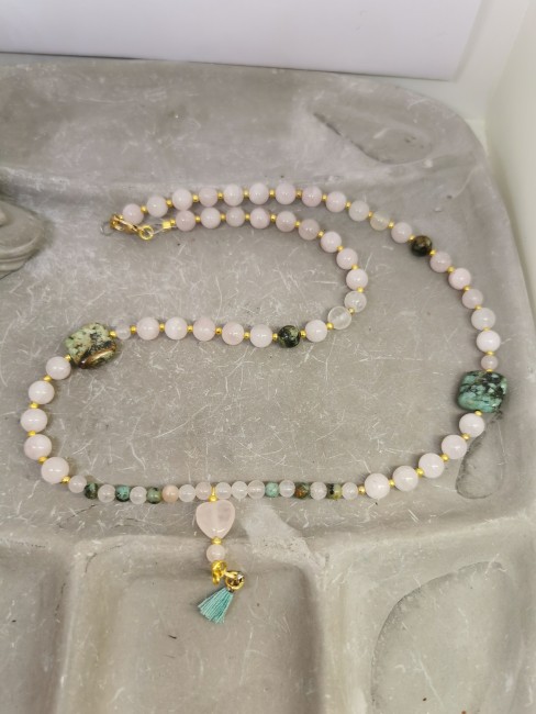 collier quartz rose turquoise Afrique