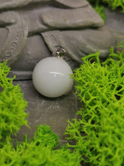 pendentif quartz laiteux naturel