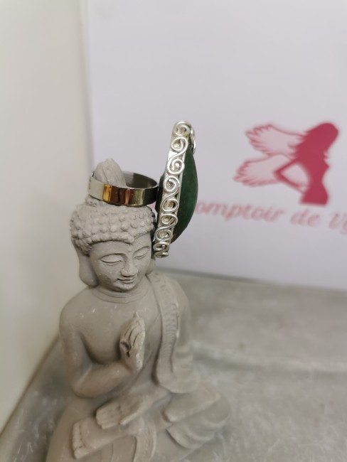 Accessoire spirituel en aventurine verte pour accompagner les nouveaux projets. Bague Quartz Aventurine Verte Élégante