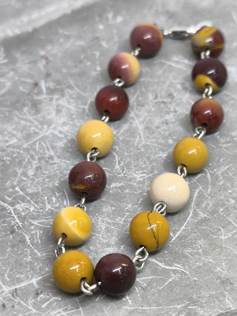 Bracelet en mookaite jaune et bordeaux