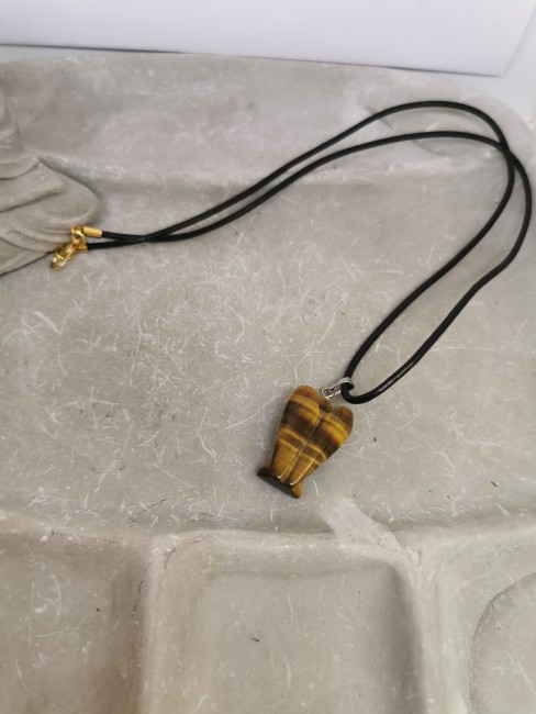 pendentif ange pierre naturelle