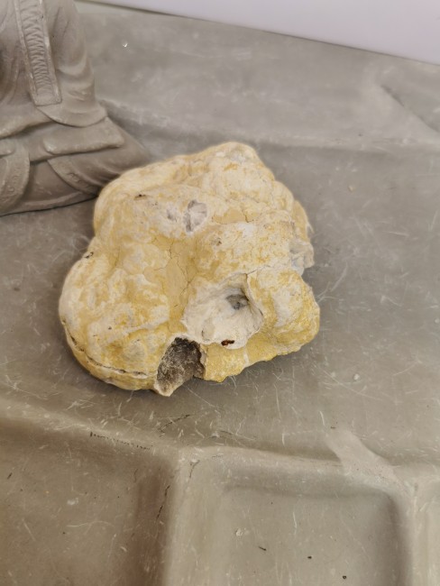 Géode de cristal minéral naturel