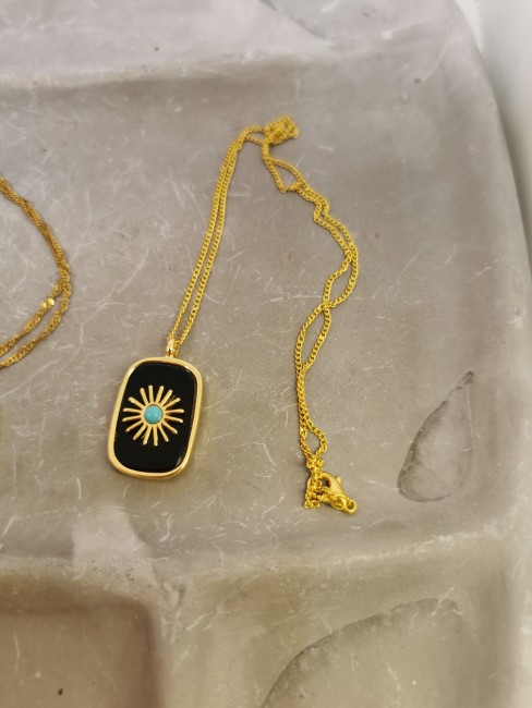 Pendentif soleil turquoise synthétique