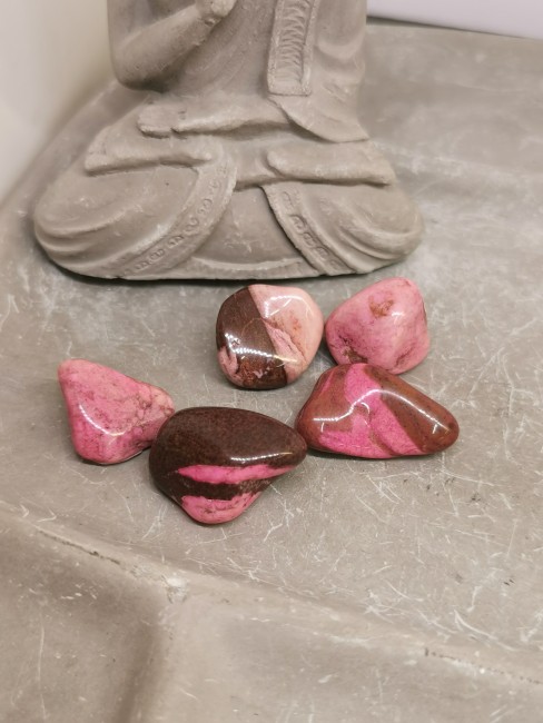 pierre roulée agate rose naturelle