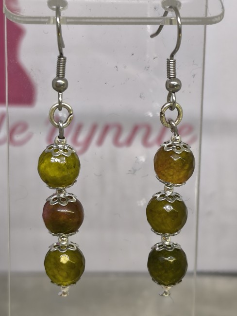 Boucles d’oreilles en tourmaline melon d’eau facettée 8 mm montées sur câble argenté – bijou artisanal