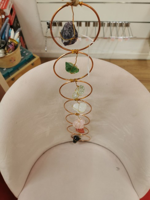 suspension chakras pierres brutes