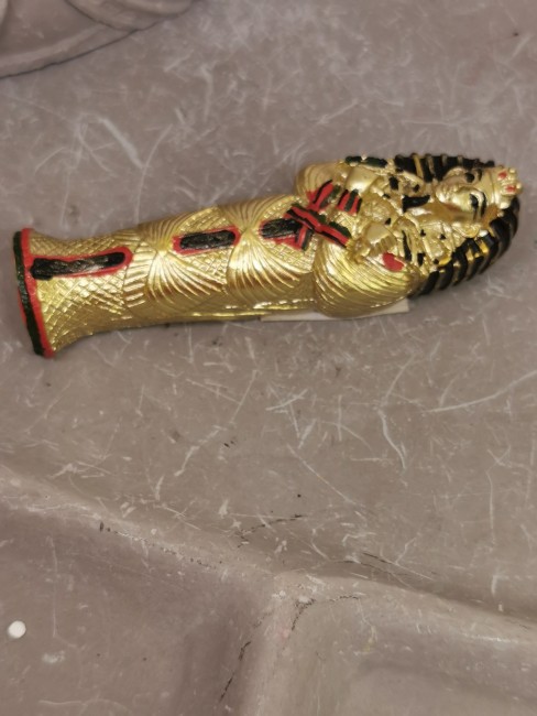 Figurine momie égyptienne dorée