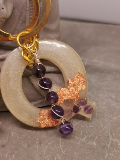 porte clé Q doré paillettes