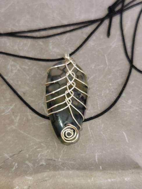 Collier agate naturelle collier agate verte jaune noire