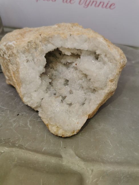 Grosse géode cristal de roche
