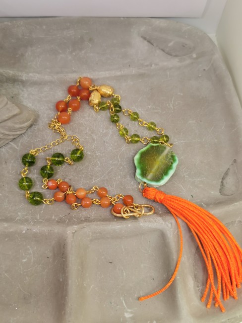 collier pierre naturelle multicolore