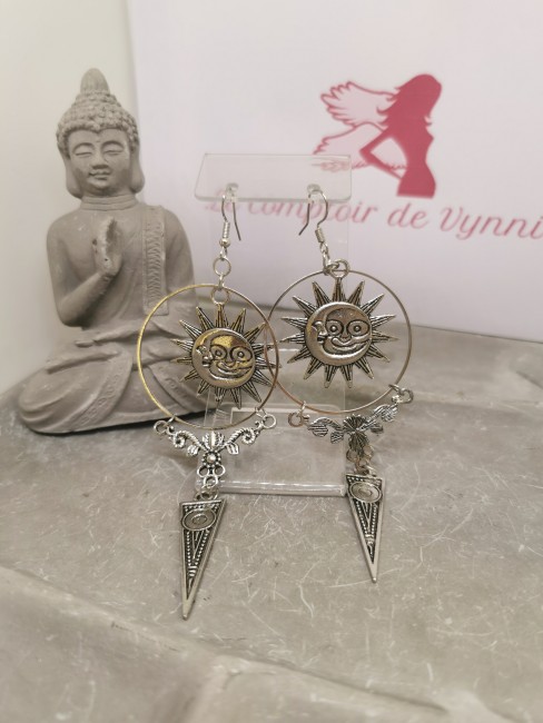 Boucles d’oreilles symboliques boucles oreilles symbole soleil lune