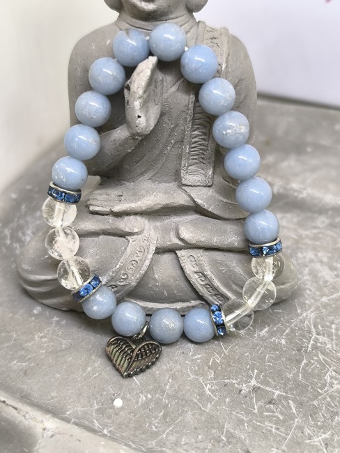 Bijou spirituel avec ailes cœur. Bracelet ailes coeur pierre naturelle