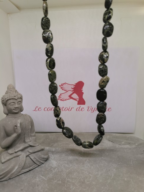 collier serpentine poli cordon noir réglable