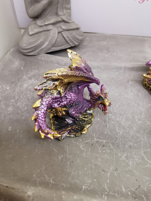 Dragon violet version debout