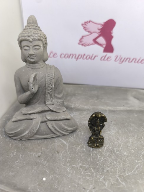 Vishnu sous Sheshnag Statue Vishnu sous serpent