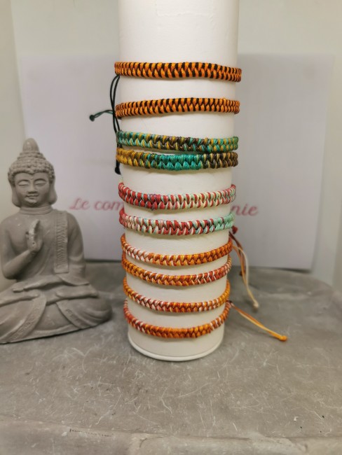 bracelet cordon coloré tendance