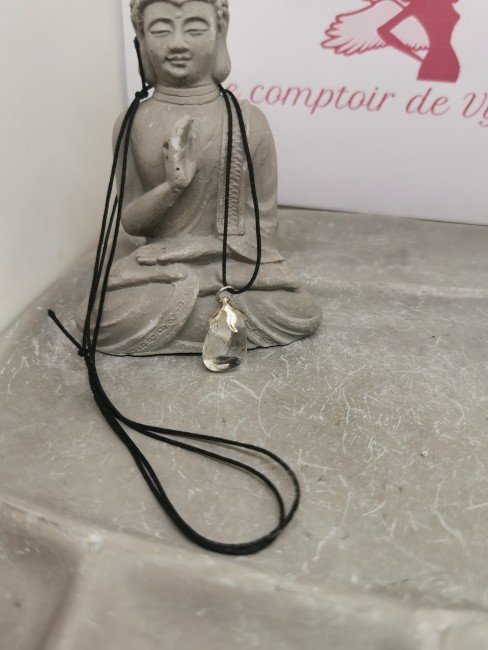 pendentif quartz rutile avec inclusions