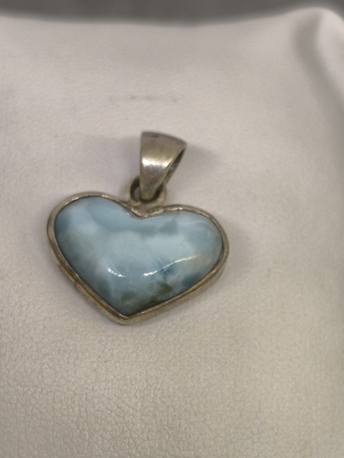 Pendentif pierre larimar cœur bleu naturel