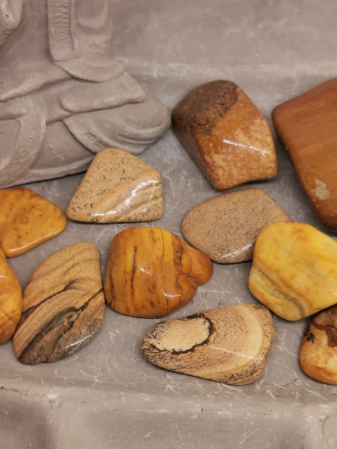 jaspe paysage pierre polie