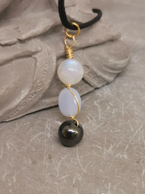 Collier ménopause pierre de lune collier menopause pierre de lune