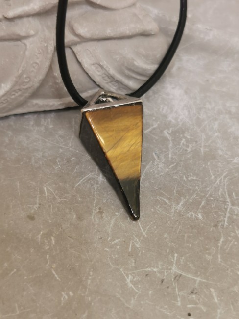 collier oeil du tigre cuir noir