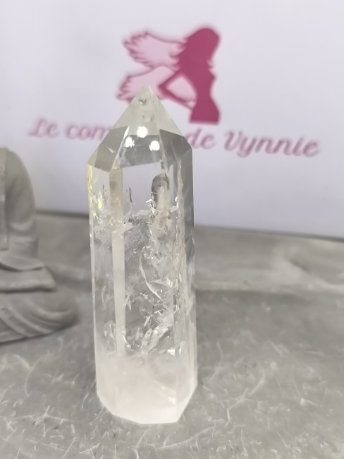 Cristal de roche transparent énergétique