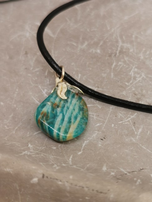 bijou en amazonite naturelle apaisante