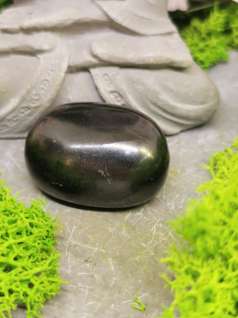 Pierre roulée en Shungite pierre roulée shungite naturelle