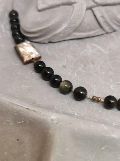 Collier Pierre Noire Élégant Collier obsidienne dorée reflets