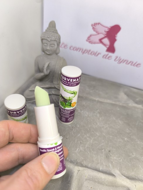Soin lèvres naturel ayurvédique fabriqué en France