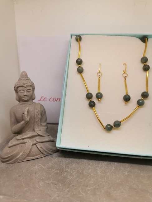 bijou ésotérique émeraude