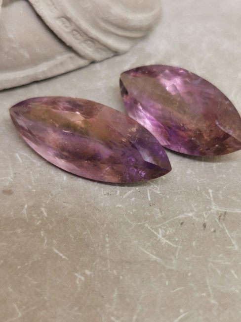 Pierre taillée ametrine taillee facettee