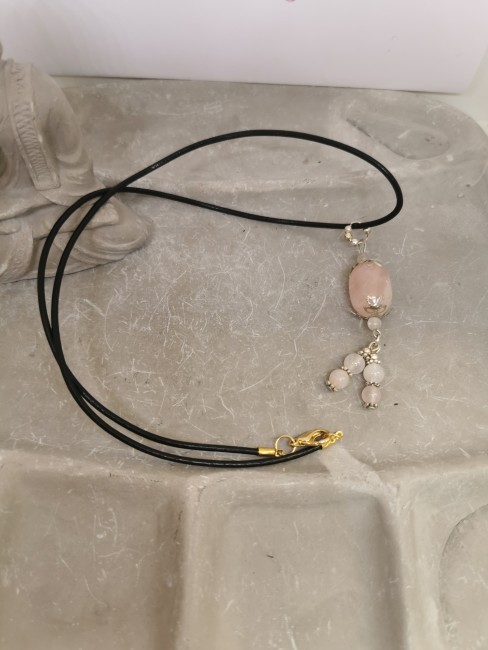 collier pierre amour quartz rose