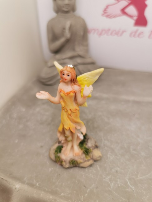 Statue fée fantasy élégante Fée en céramique Le Comptoir de Vynnie