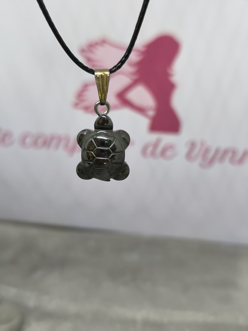 Collier hématite forme tortue