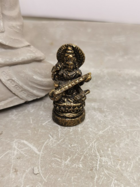 Statuette Saraswati laiton