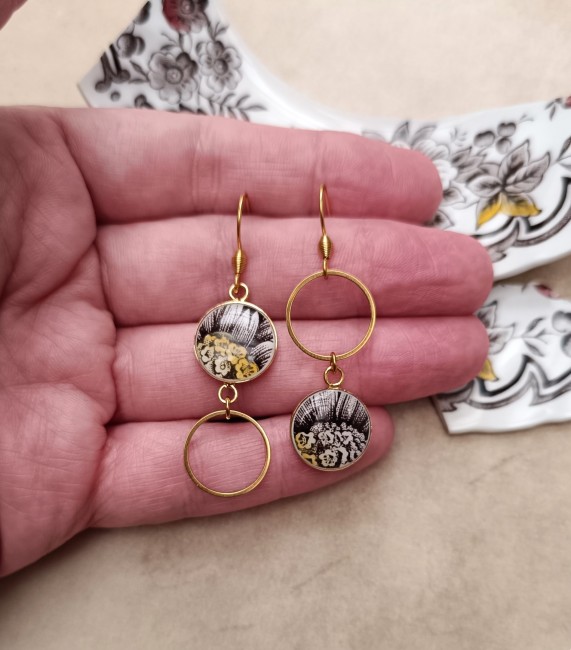 boucles-divine-main-35mm-or