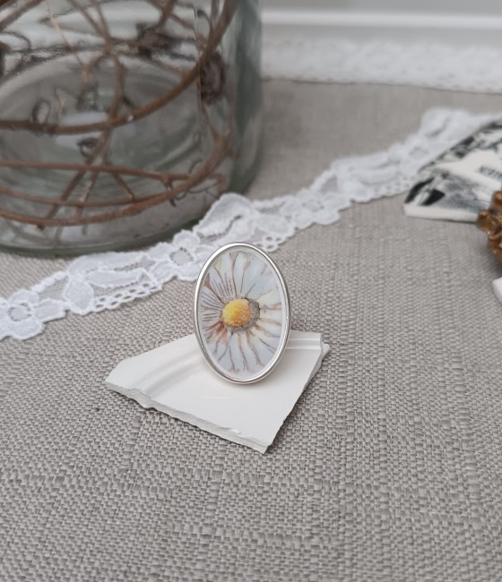 Bague-artisanale-ovale-faience-recyclée