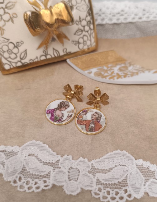 bijou-porcelaine-limoges-upcycling-carnet-de-bal-scene-romantique