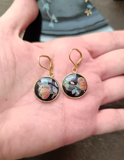 nuit_de_chine_dormeuses_main_detail