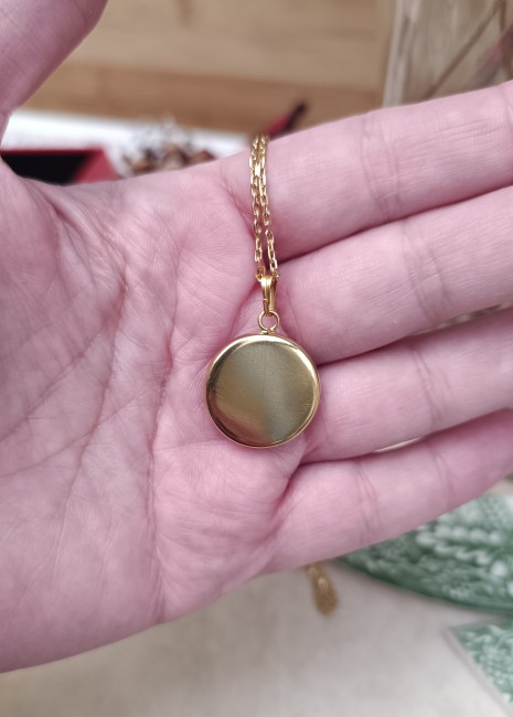 collier-botanika-porcelaine-vintage-vert-sauge-detail-dos-pendentif